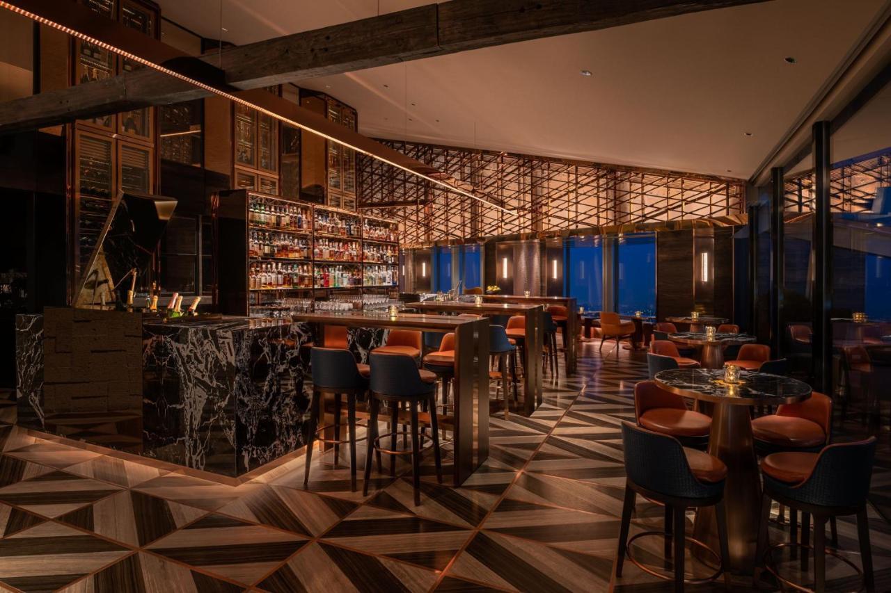 The Ritz-Carlton Shanghai, Pudong Dış mekan fotoğraf