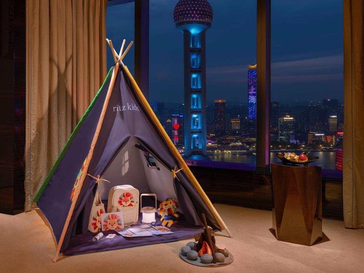 The Ritz-Carlton Shanghai, Pudong Dış mekan fotoğraf