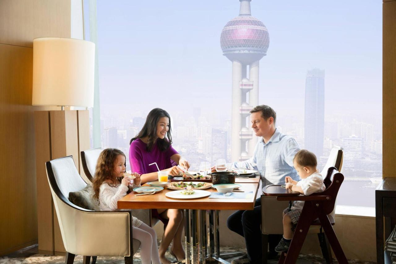 The Ritz-Carlton Shanghai, Pudong Dış mekan fotoğraf